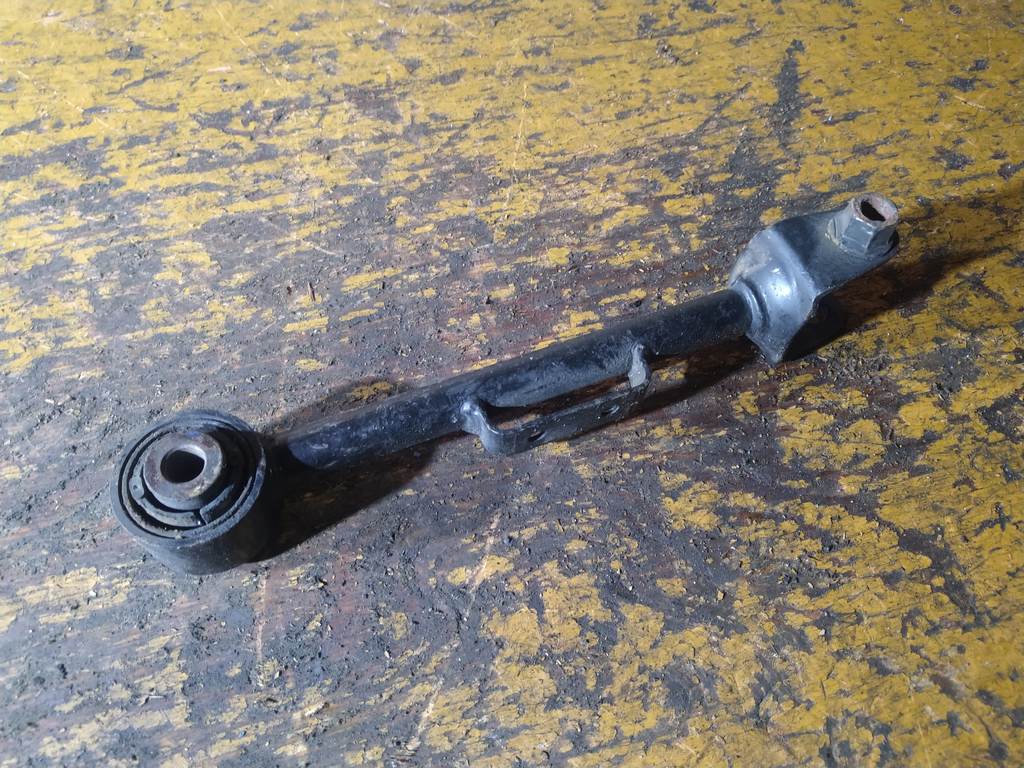 тяга подвески Honda Element