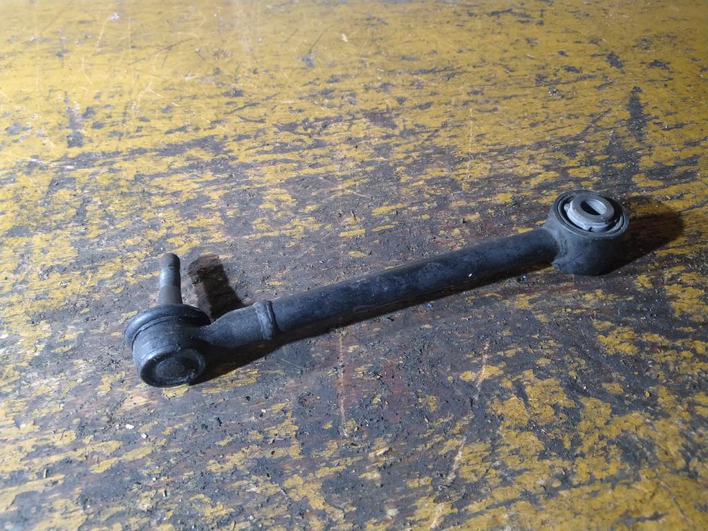 тяга подвески Subaru Impreza