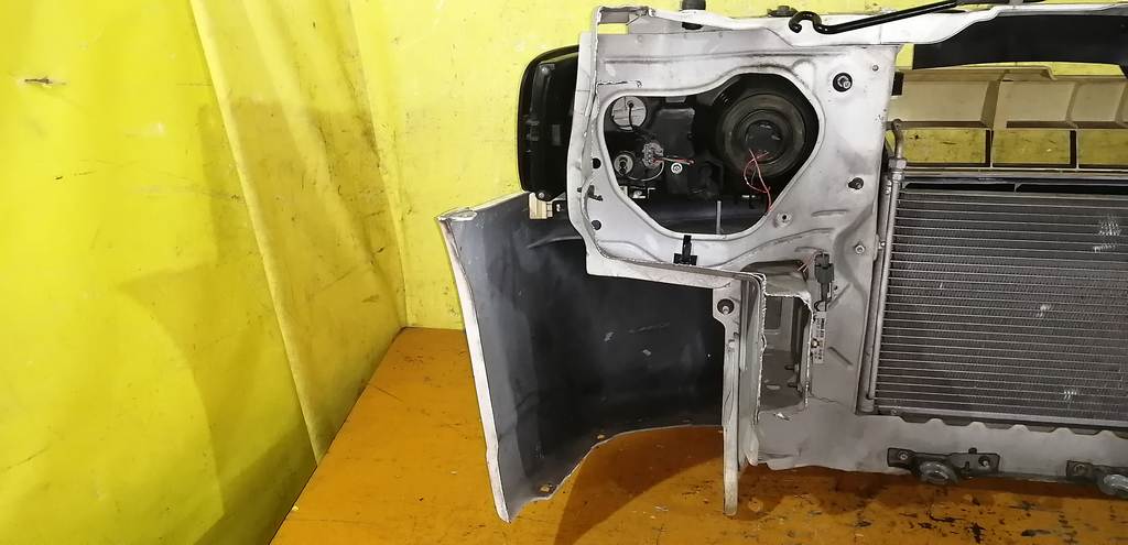 ноускат Nissan Cube