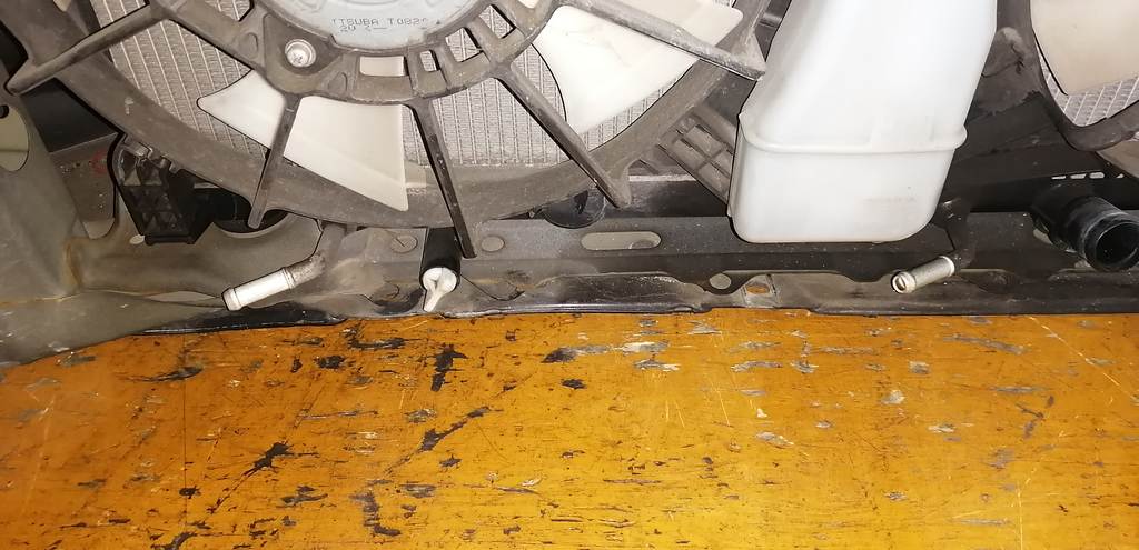 ноускат Honda Freed Spike