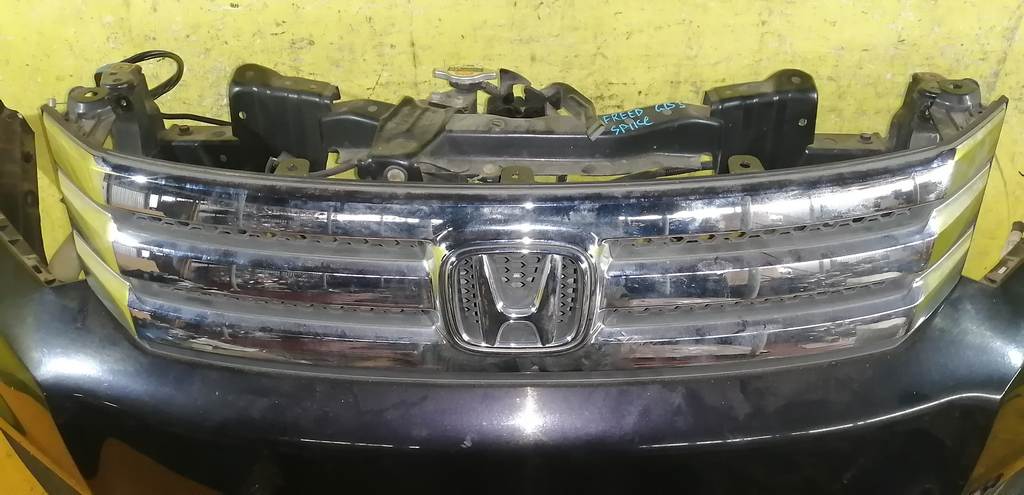 ноускат Honda Freed Spike