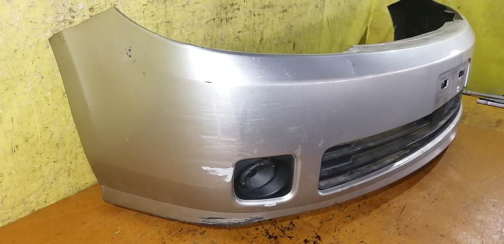 бампер Nissan Presage