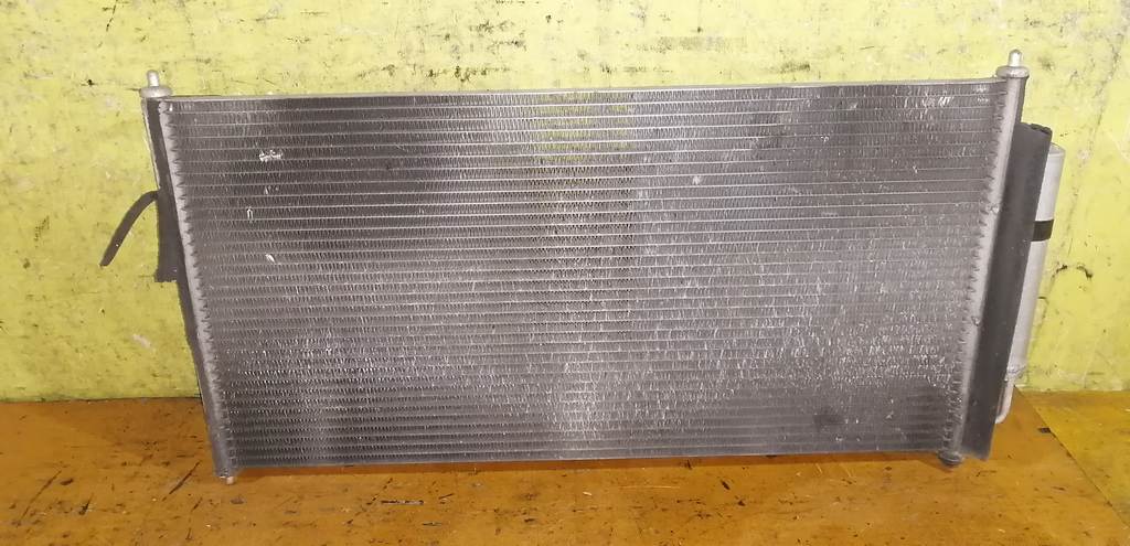 радиатор кондиционера Nissan Presage