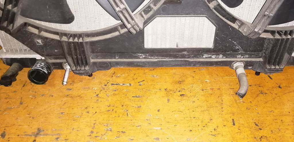 радиатор основной Nissan X-Trail