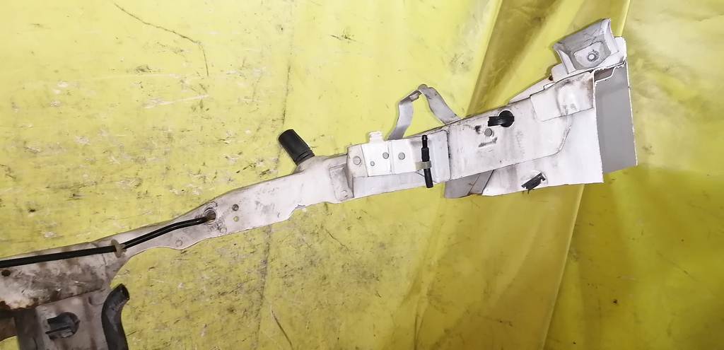 рамка радиатора Honda Elysion