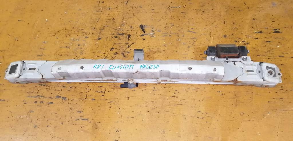 усиление бампера Honda Elysion