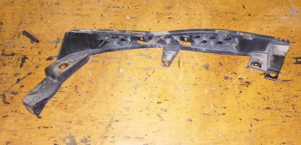 ресничка Subaru Impreza