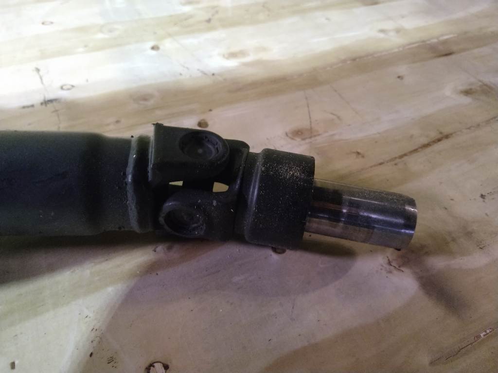 карданный вал Subaru Forester