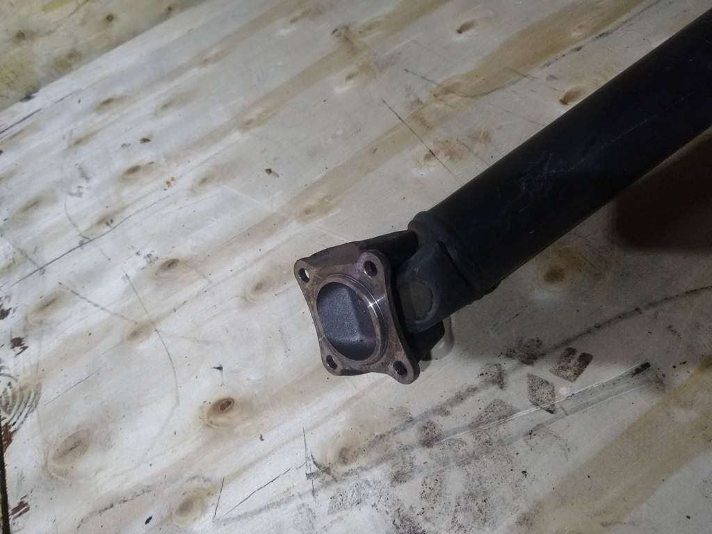 карданный вал Subaru Forester