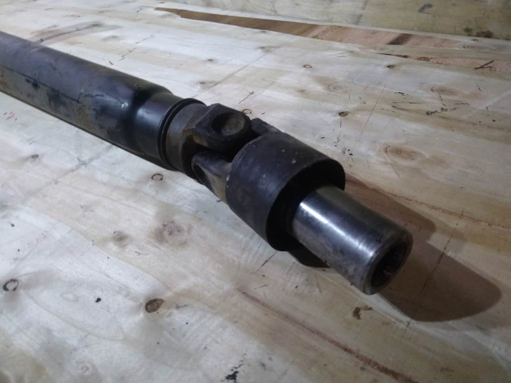 карданный вал Mitsubishi Outlander