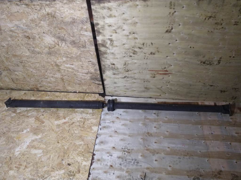 карданный вал Nissan X-Trail