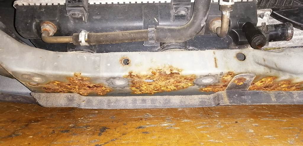 ноускат Mazda Demio