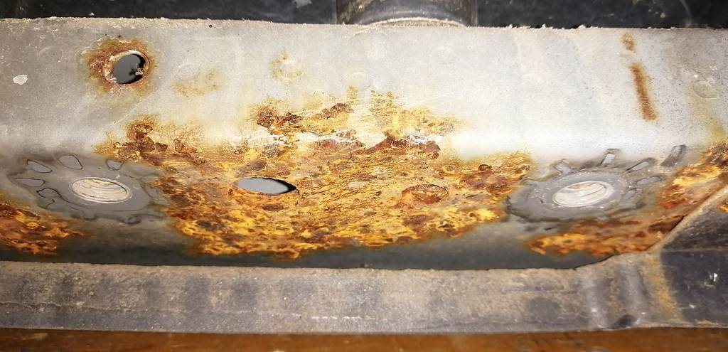 ноускат Mazda Demio