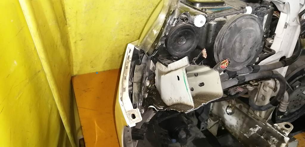 ноускат Volkswagen Touareg