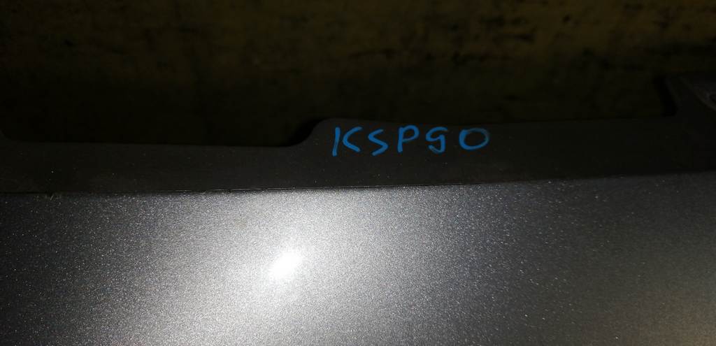 бампер Toyota Vitz