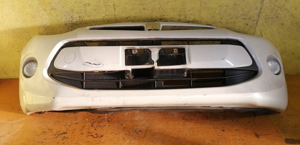 бампер Toyota Passo