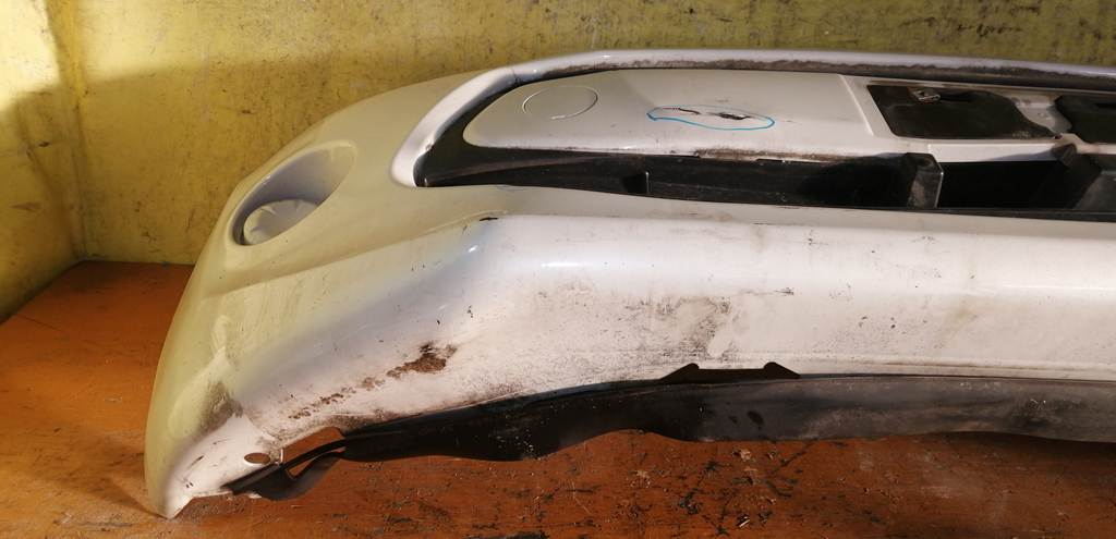 бампер Toyota Passo