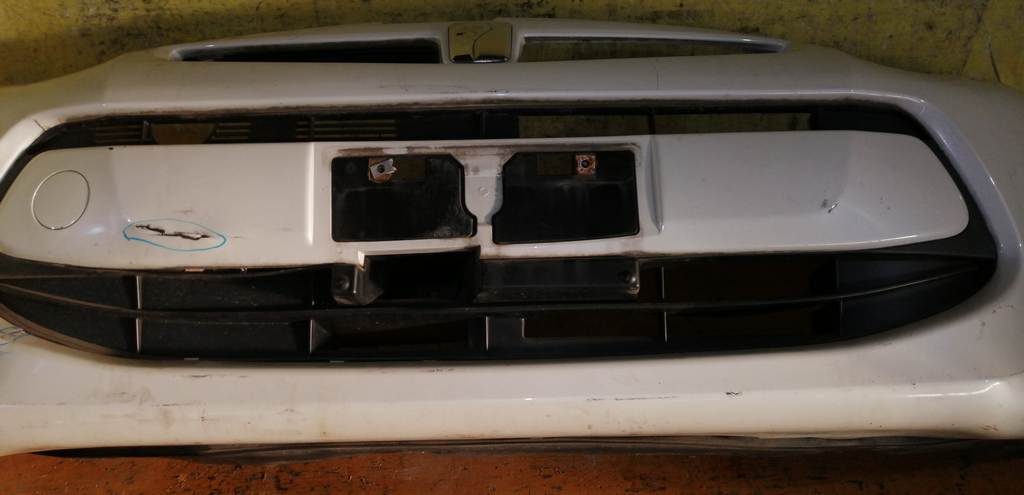 бампер Toyota Passo