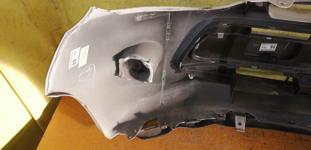 бампер Toyota Passo