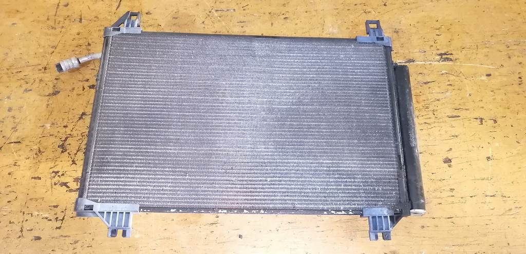 радиатор кондиционера Toyota Vitz
