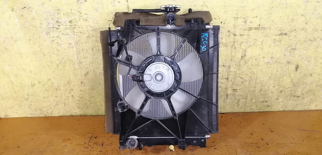 радиатор основной Toyota Passo