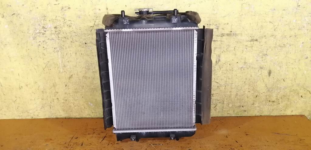 радиатор основной Toyota Passo