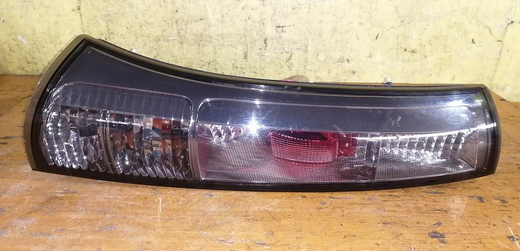 стоп-сигнал Suzuki Palette