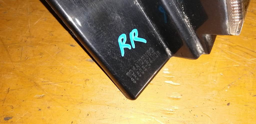 стоп-сигнал Suzuki Solio