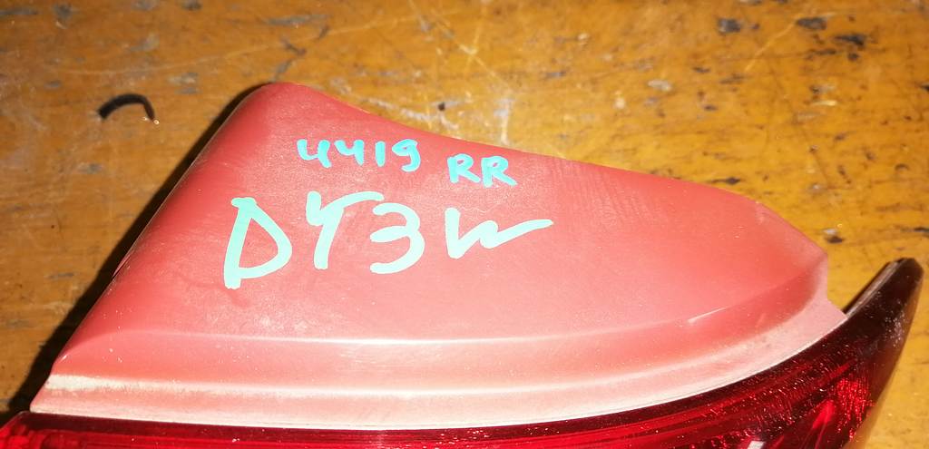 стоп-сигнал Mazda Demio