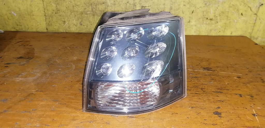 стоп-сигнал Mitsubishi Outlander