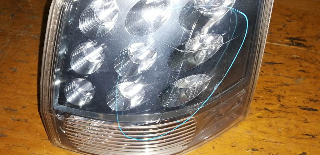 стоп-сигнал Mitsubishi Outlander