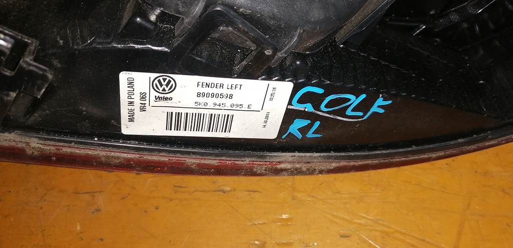 стоп-сигнал Volkswagen Golf