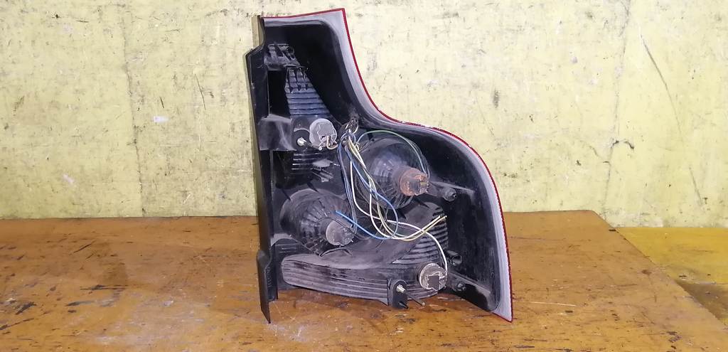 стоп-сигнал Volvo XC90