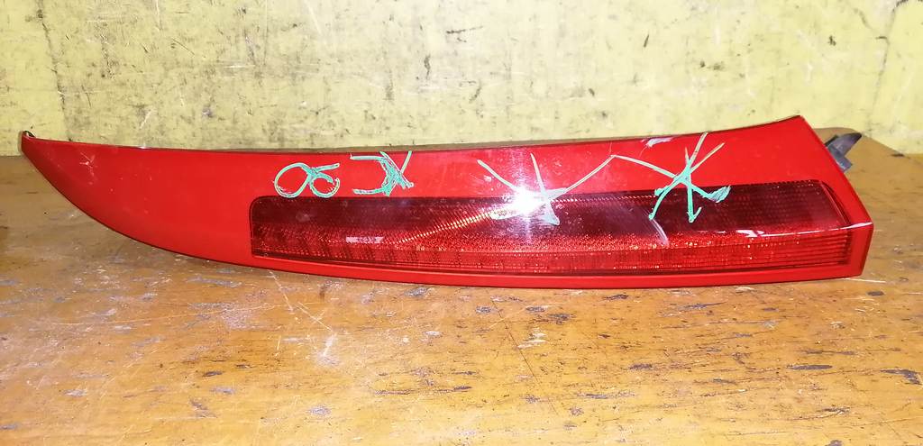 стоп-сигнал Volvo XC90