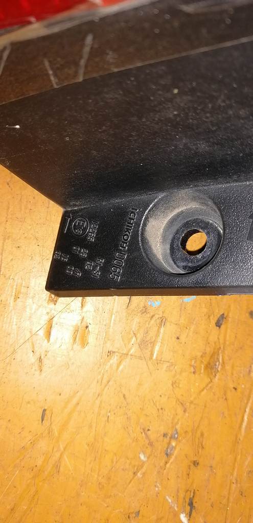 стоп-сигнал Honda Freed