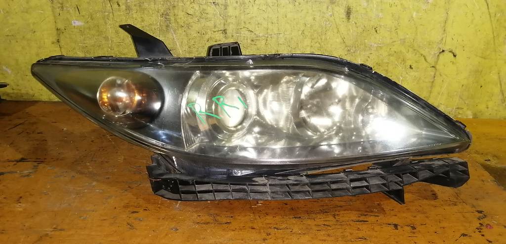 фара Honda Elysion