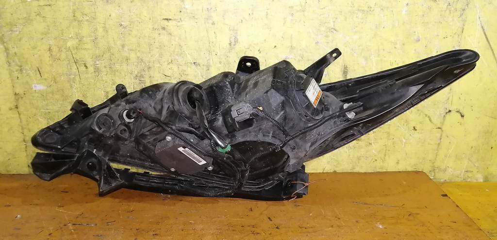 фара Honda Elysion