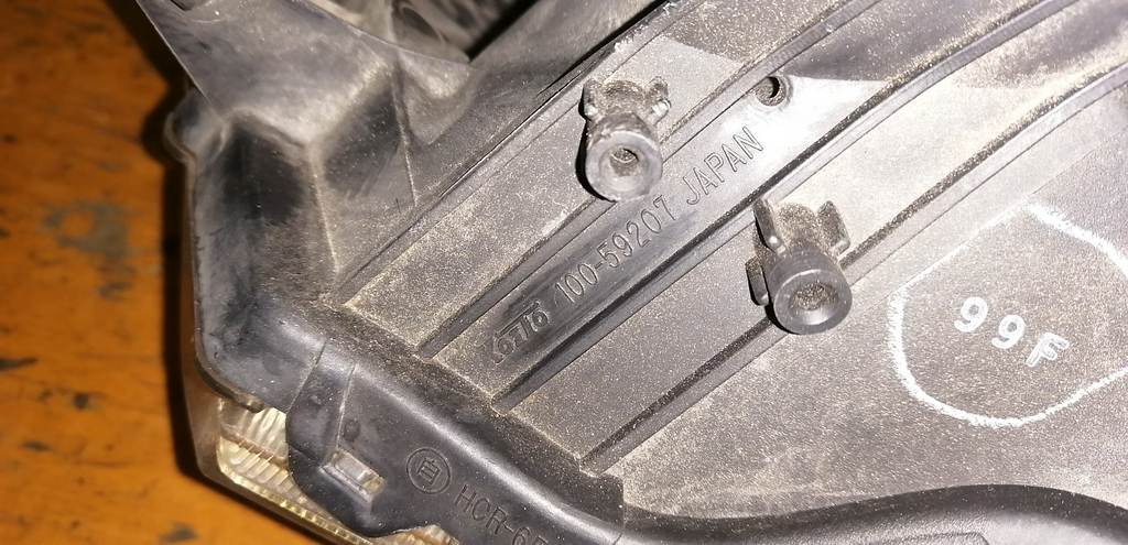 фара Suzuki Palette