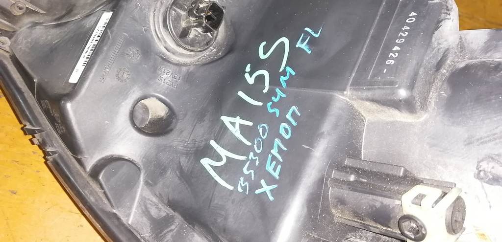 фара Suzuki Solio