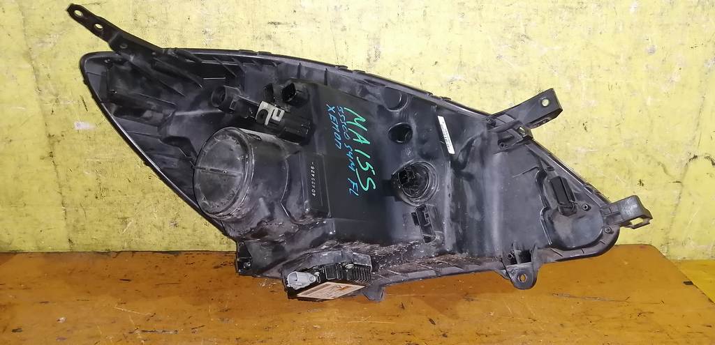 фара Suzuki Solio