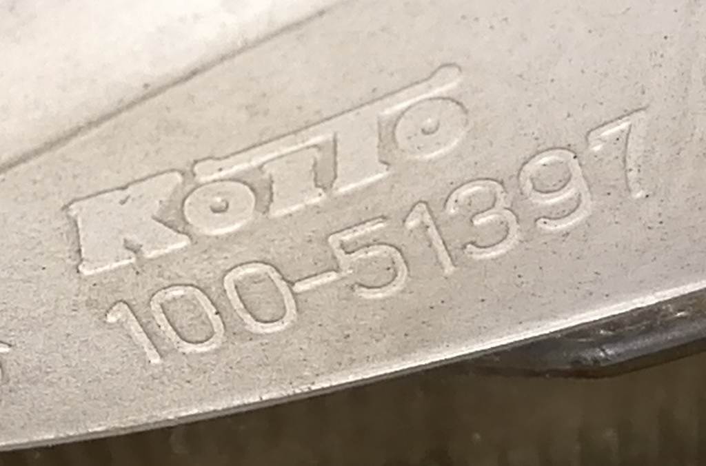 фара Toyota Passo