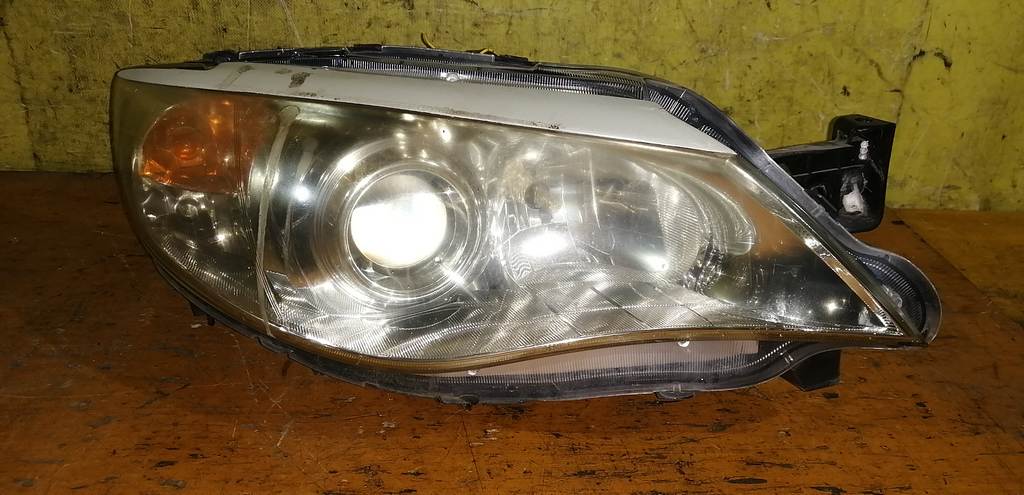фара Subaru Impreza