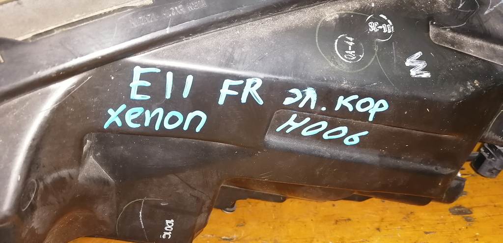 фара Nissan Note