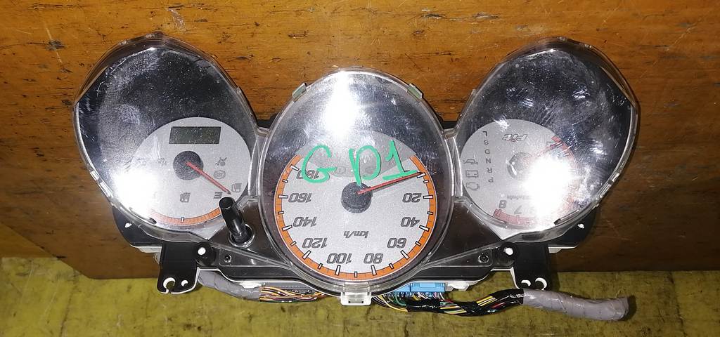 щиток приборов Honda Fit