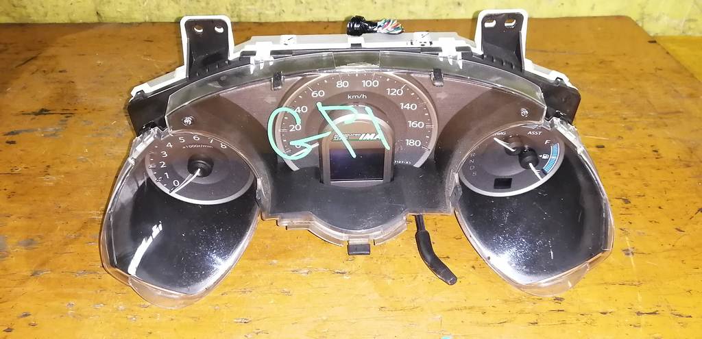 щиток приборов Honda Fit