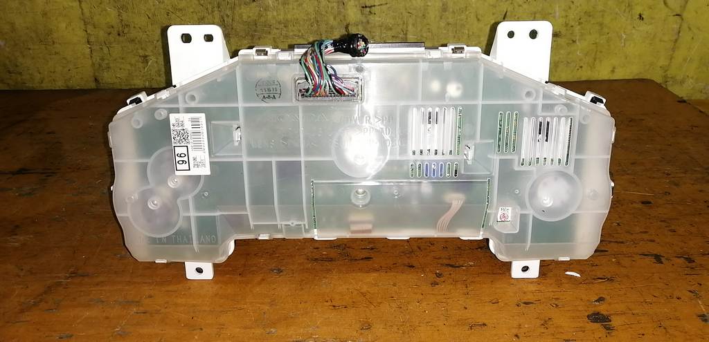 щиток приборов Honda Fit