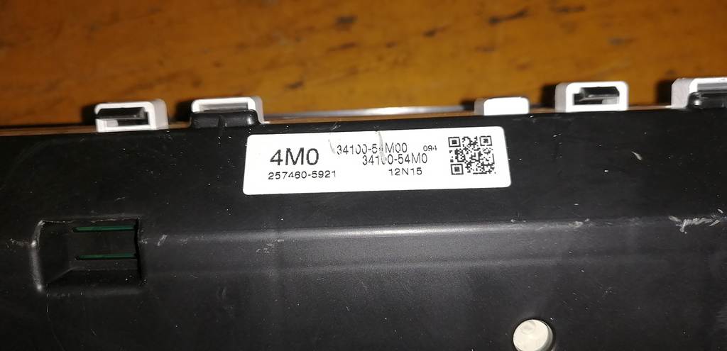 щиток приборов Suzuki Solio