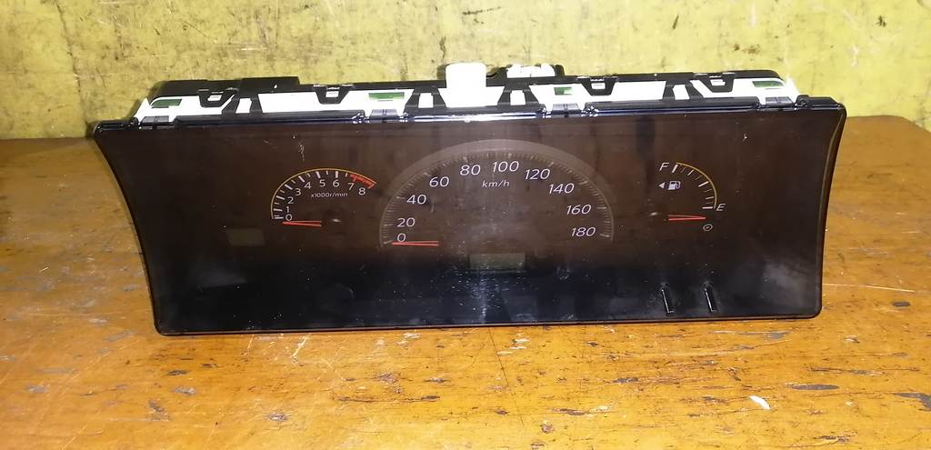 щиток приборов Nissan Teana