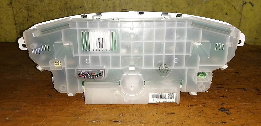 щиток приборов Honda Freed