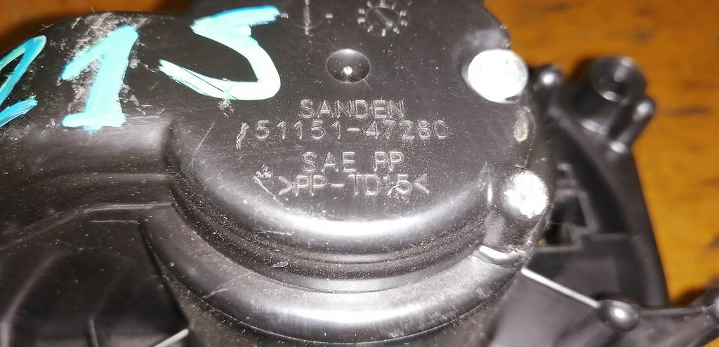 мотор печки Suzuki Palette